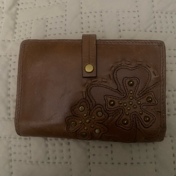 Fossil Brown Genuine Leather Folding Women’s Wallet - Picture 1 of 5